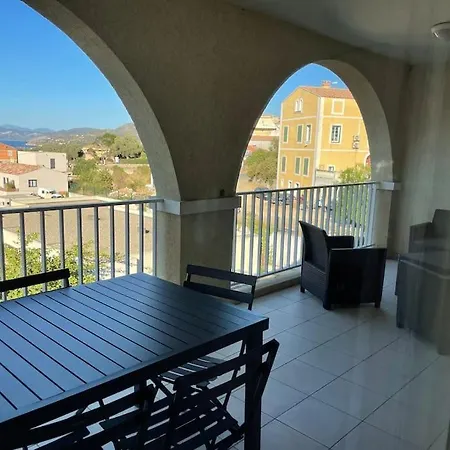 T3 Les Eucalyptus Apartment *